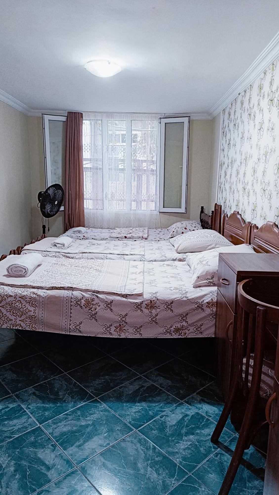 Guesthouse Mery Kobuleti Eksteriør billede